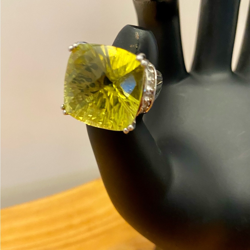Large Lemon Lime Quartz Gemstone Ring Sterling Silver 925 STS signed - Picture 1 of 4
